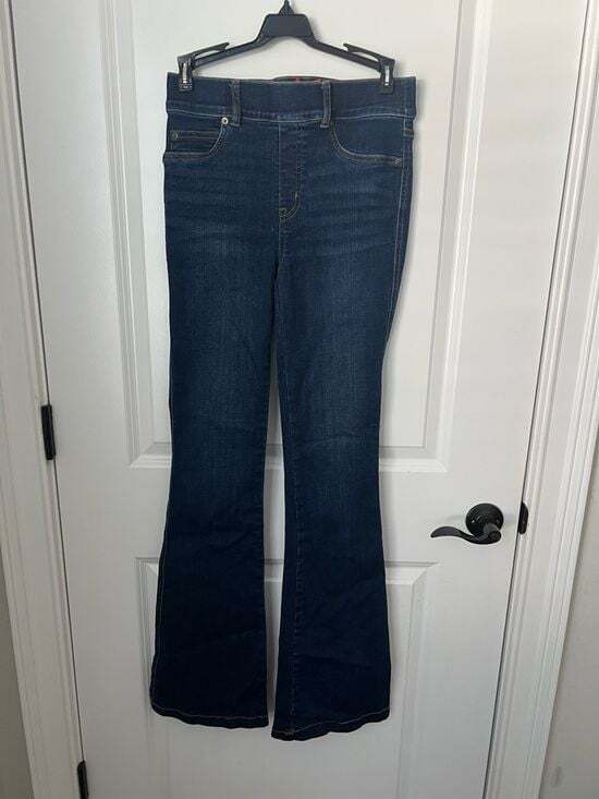 SPANX Denim - SPANX Flared Jeans - Midnight Shade